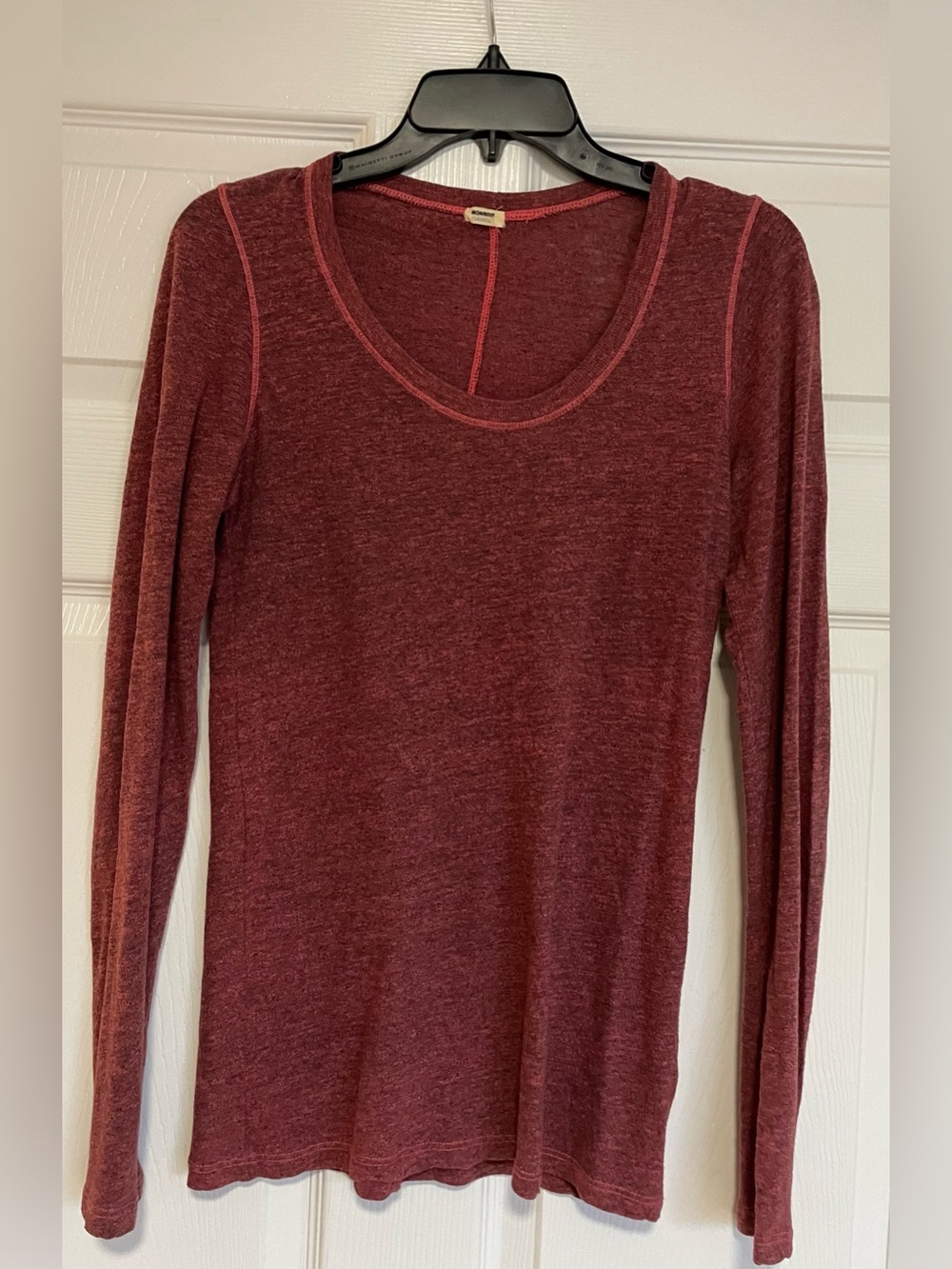 MONROW Women’s Classic Crewneck Long Sleeve Fitted Textured Tee Top Small